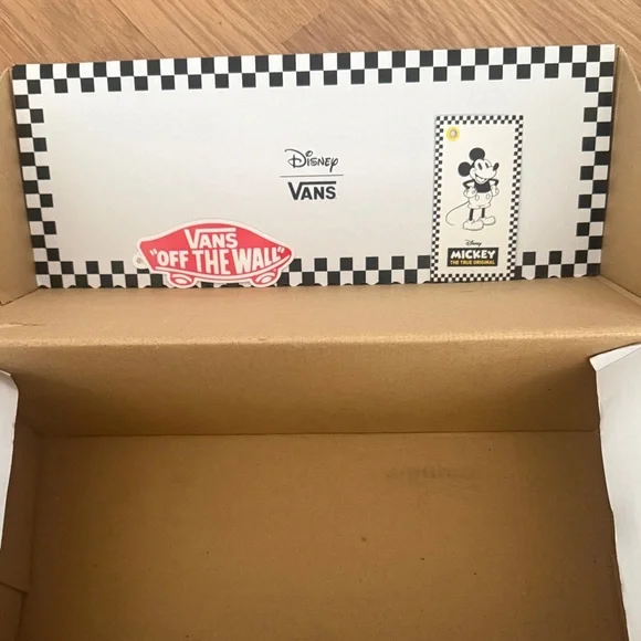 Vans Disney Mickey and Minnie Checkered Slip-Ons with Flames - Picture 4 of 4